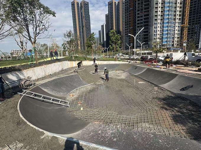 滑板場施工 滑板場施工